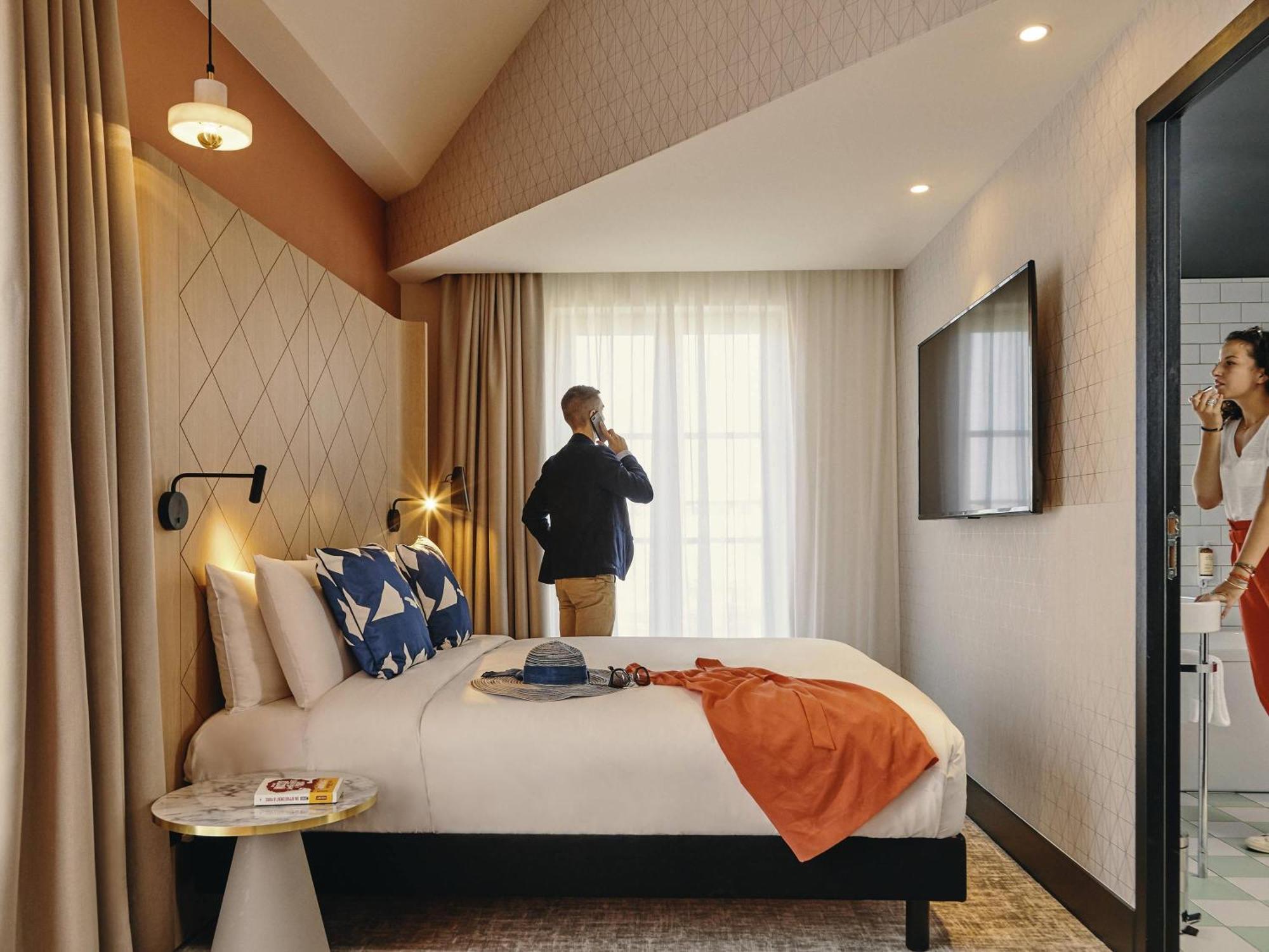 Superior Family Suite Double Bed Double Sofa Bed,846186065:JPEG